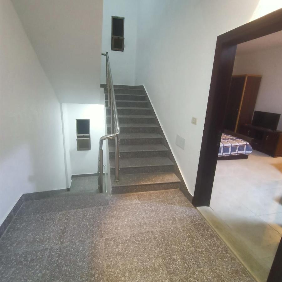 Red Rose City Apartment Vádi Músza Kültér fotó